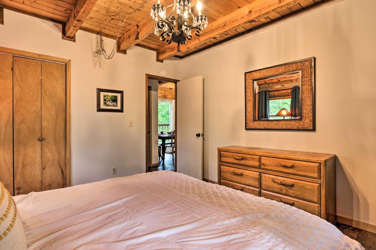 Villa Gatlinburg Escape with Hot Tub, Deck&Mtn View Exterior foto