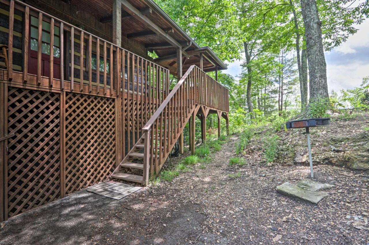 Villa Gatlinburg Escape with Hot Tub, Deck&Mtn View Exterior foto