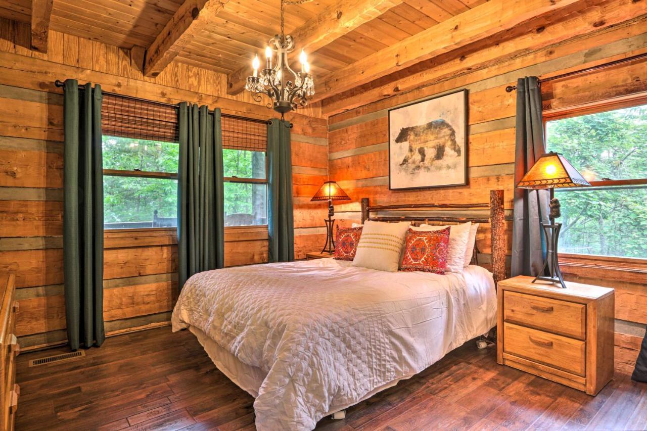 Villa Gatlinburg Escape with Hot Tub, Deck&Mtn View Exterior foto